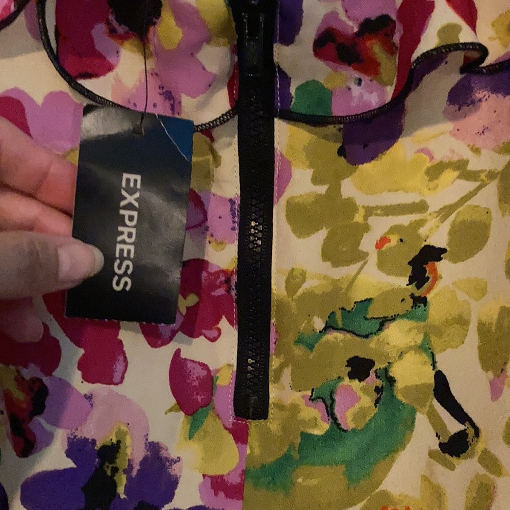 Flower Ruffle Babydoll shirt - Picture 6 of 8